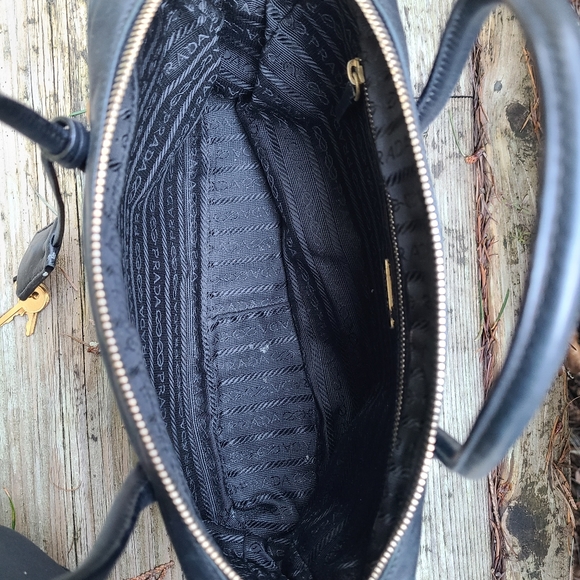 Prada Gold Grommet Black Leather Hand Bag w/ Lock and Keys - Picture 10 of 11